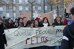 Manifestation pour la défense du service public scolaire